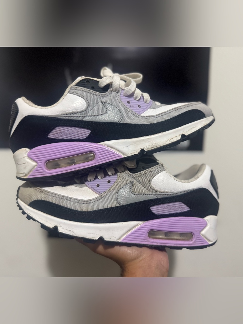 Nike Air Max 90 Lilac & cool gray
Size 7.5 men